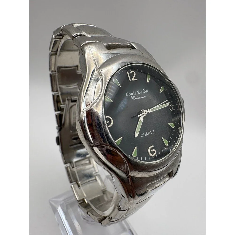Louis Delon Collection Mens Quartz Watch Black Dial Green Luminous Markers 8